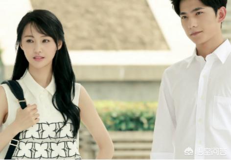 微微一笑很倾城免费观（微微一笑很倾城在线观看全集）