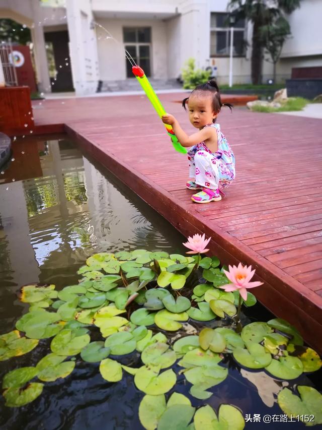 温暖治愈系图片（温暖治愈系图片人物）